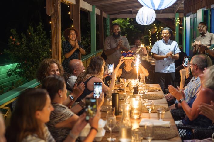 Image No.10-2 Bed Commercial for sale