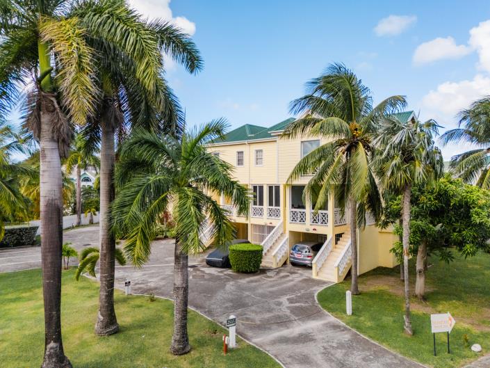 Image No.23-2 Bed Townhouse for sale