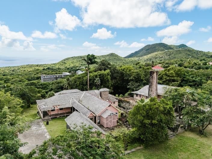 Image No.7-13 Bed Country Property for sale