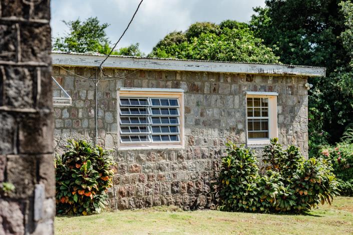 Image No.8-6 Bed Country Property for sale