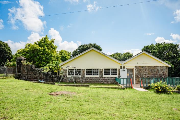 Image No.15-6 Bed Country Property for sale