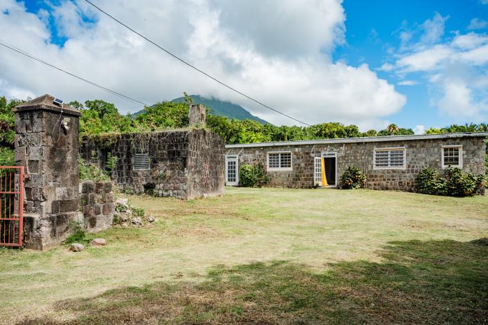 Image No.5-6 Bed Country Property for sale