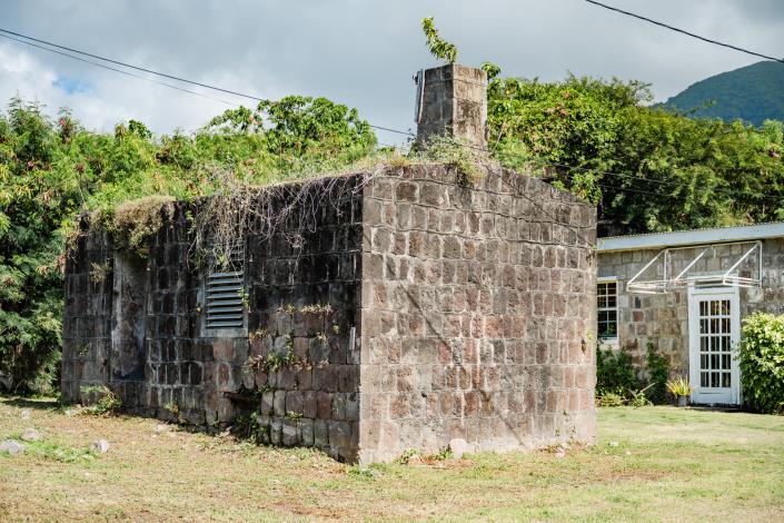 Image No.9-6 Bed Country Property for sale