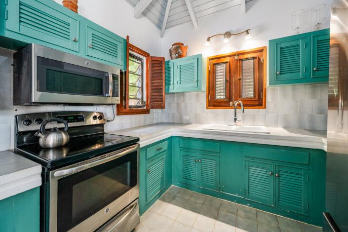 Image No.10-Villa / Détaché de 2 chambres à vendre à Nevis