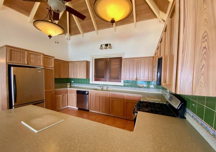 Image No.8-5 Bed Villa / Detached for sale