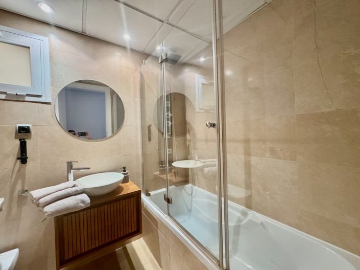 Image No.11-Apartment for sale