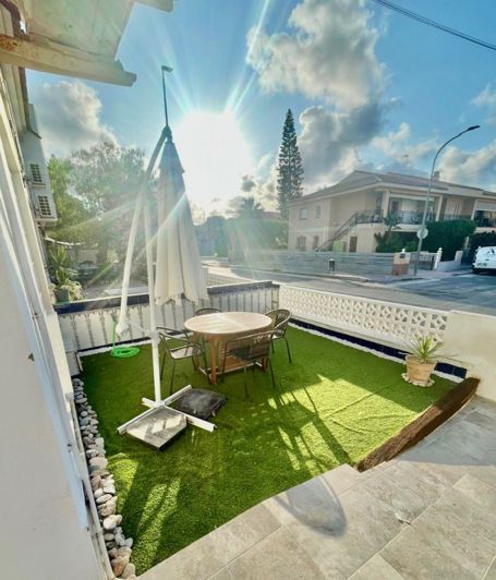 Image No.2-4 Bed Townhouse for sale