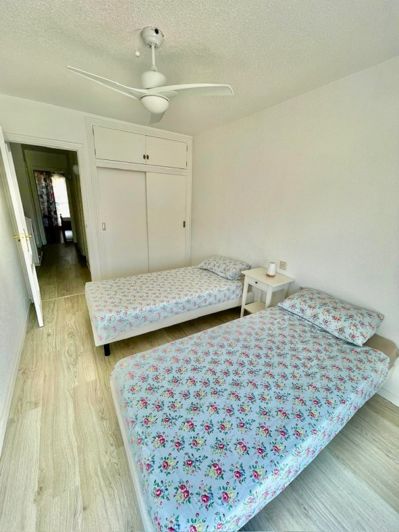 Image No.21-4 Bed Townhouse for sale