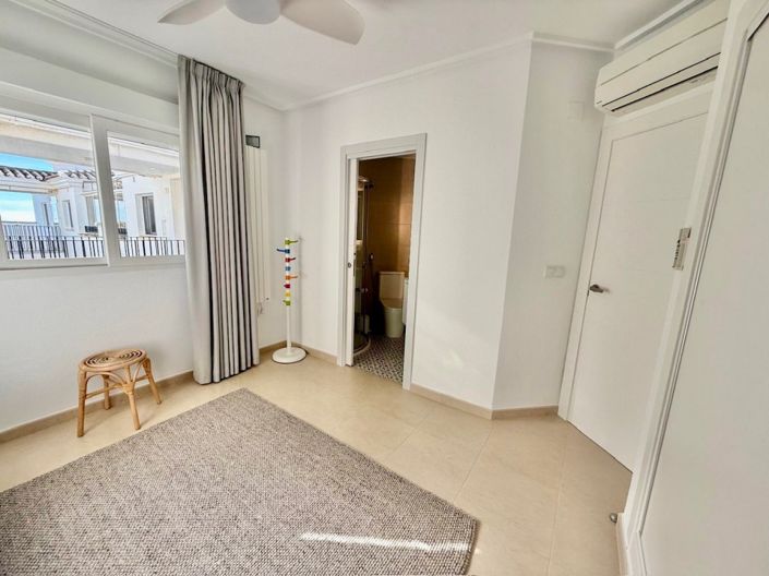 Image No.34-2 Bed Penthouse for sale