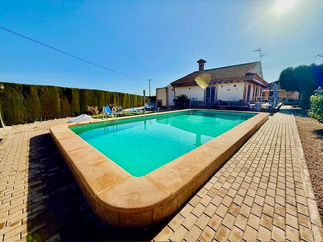 Image No.18-3 Bed Villa for sale