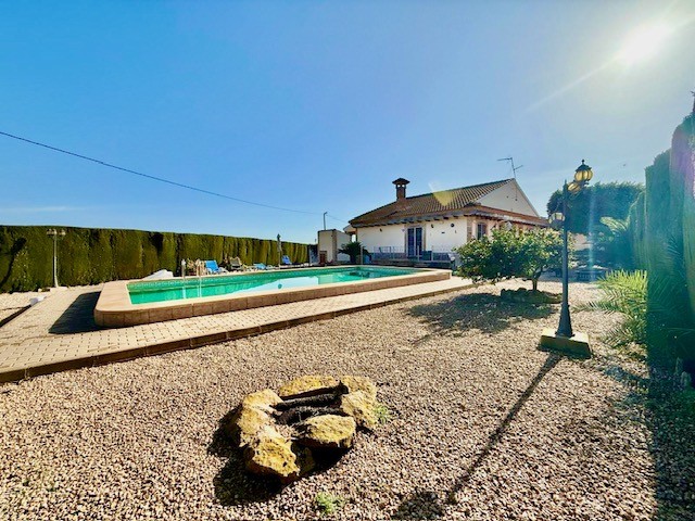 Image No.20-3 Bed Villa for sale