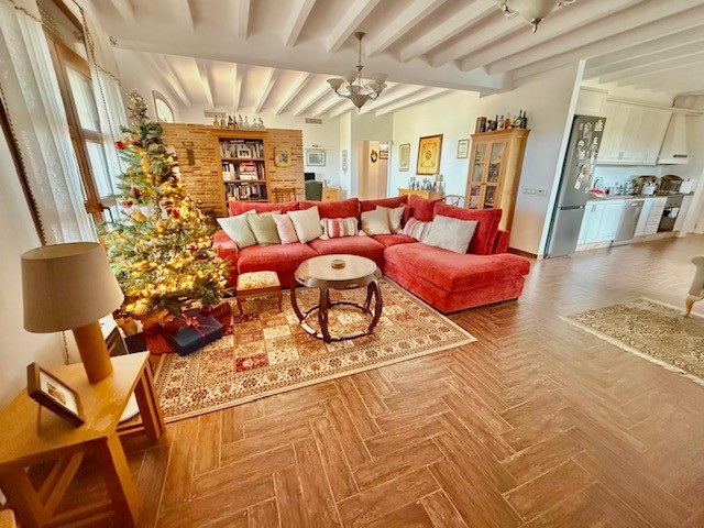 Image No.30-3 Bed Villa for sale