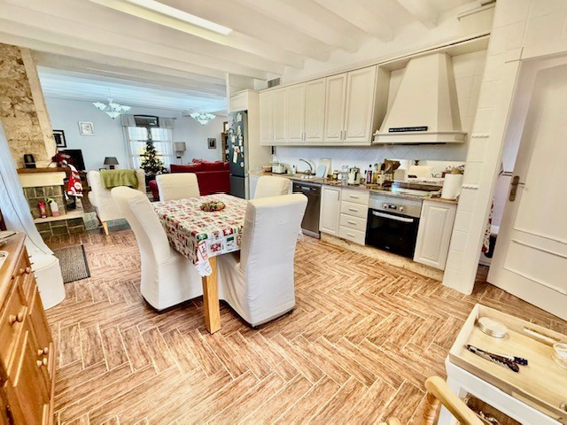 Image No.35-3 Bed Villa for sale