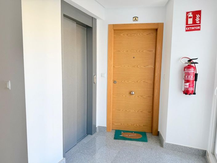 Image No.22-2 Bed Apartment for sale