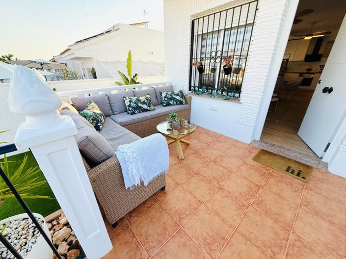 Image No.10-3 Bed Villa for sale
