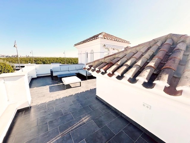 Image No.18-2 Bed Villa for sale