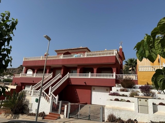 Image No.5-3 Bed Semi-Detached for sale