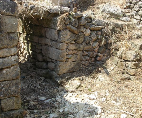 Image No.10-3 Bed House for sale