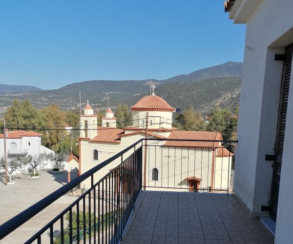 Image No.13-8 Bed House for sale