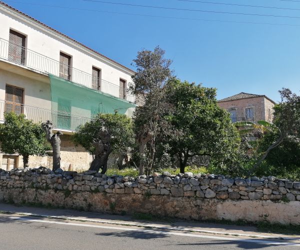 Image No.30-8 Bed House for sale