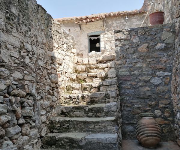 Image No.21-2 Bed House for sale