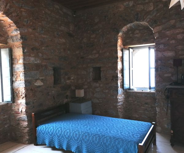 Image No.25-2 Bed House for sale