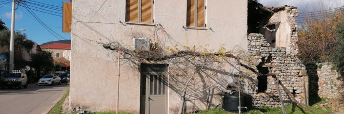 Image No.1-2 Bed House for sale