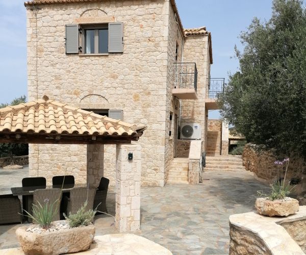 Image No.18-4 Bed House for sale