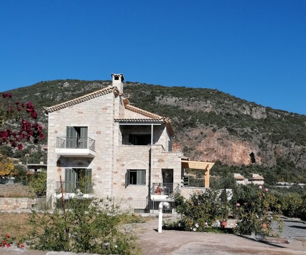 Image No.6-Maison de 5 chambres à vendre à Kardamyli