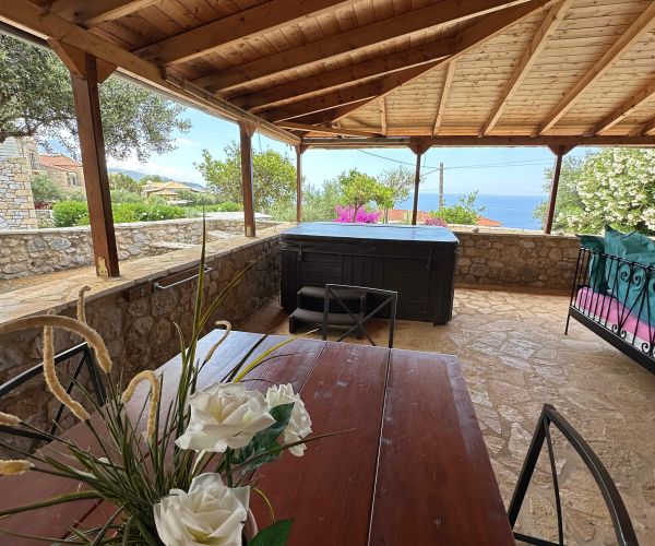 Image No.10-3 Bed House for sale