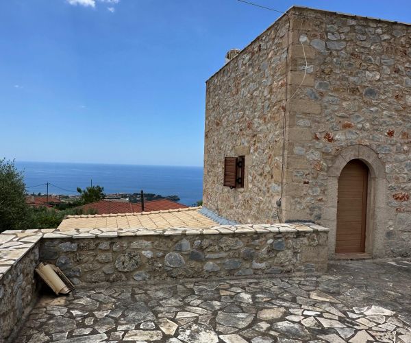 Image No.11-3 Bed House for sale