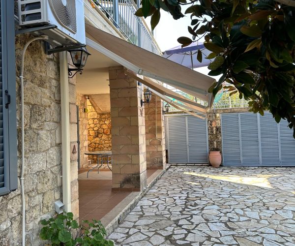 Image No.11-4 Bed House for sale