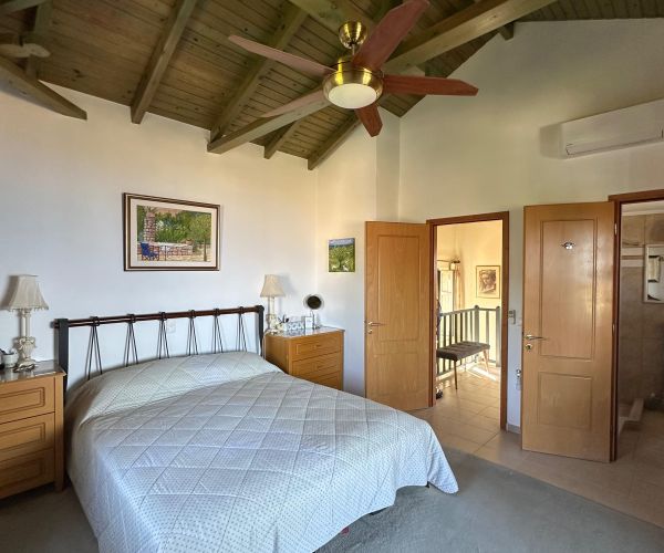 Image No.35-4 Bed House for sale