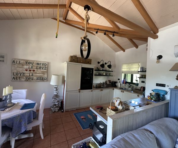 Image No.10-2 Bed House for sale