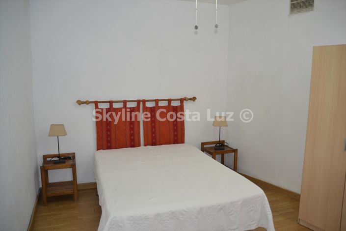 Image No.10-3 Bed Townhouse for sale