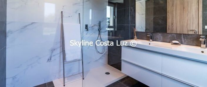 Image No.33-Appartement de 2 chambres à vendre à San Roque