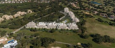 c4-emerald-greens-apartments-san-roque-panora