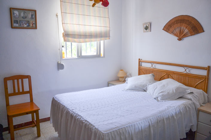 Image No.20-4 Bed Country House for sale