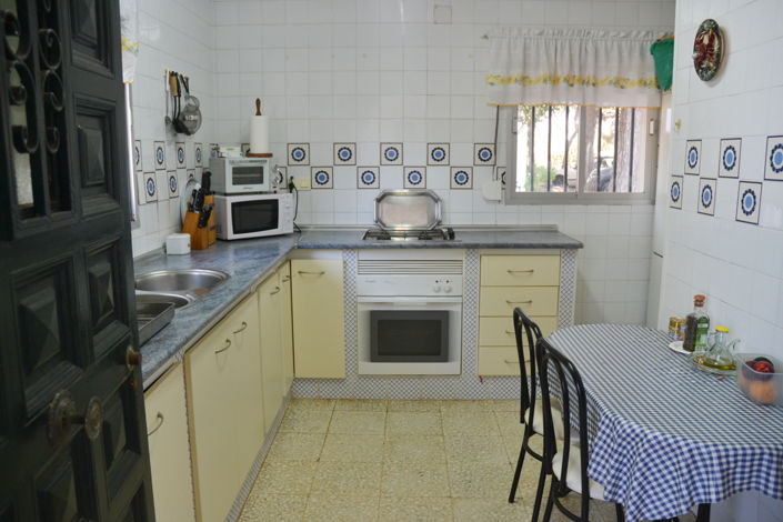 Image No.22-4 Bed Country House for sale