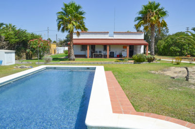1 - Cadiz, Country House