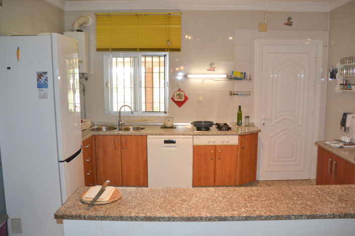 Image No.17-3 Bed Country House for sale