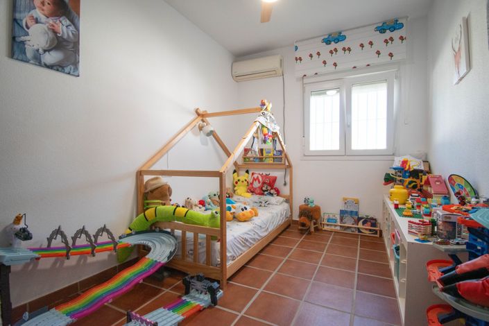 Image No.24-3 Bed Villa for sale