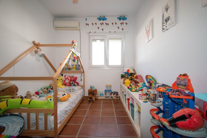 Image No.25-3 Bed Villa for sale