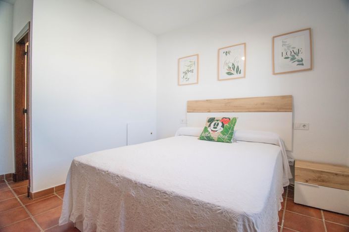 Image No.28-3 Bed Villa for sale