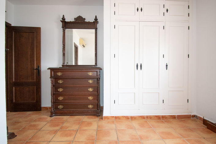 Image No.28-3 Bed Villa for sale