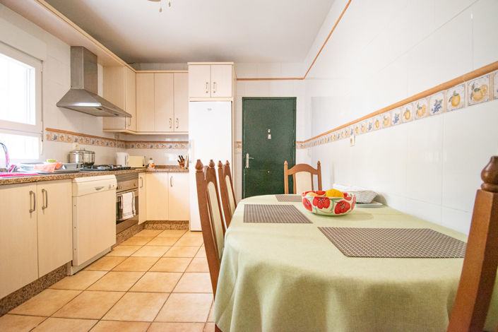 Image No.14-3 Bed Villa for sale