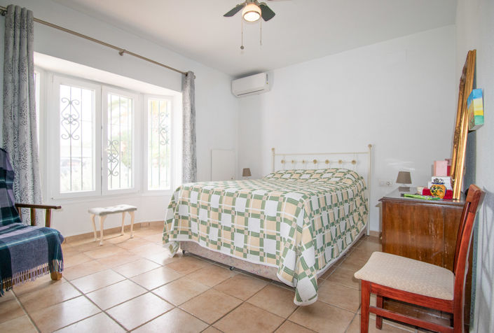 Image No.19-3 Bed Villa for sale