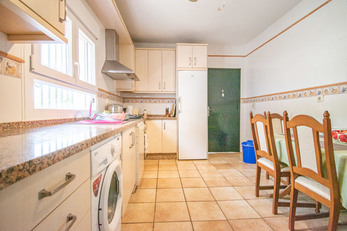 Image No.15-3 Bed Villa for sale