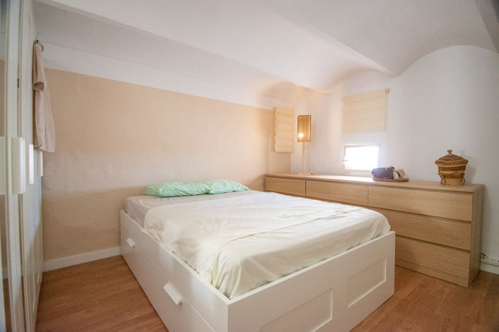 Image No.25-2 Bed Townhouse for sale