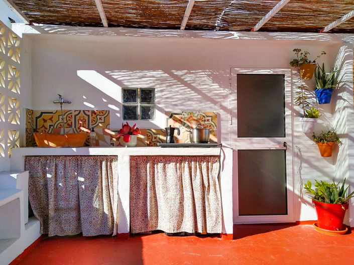 Image No.29-2 Bed Townhouse for sale